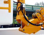  DONGHAE MACHINERY & AVIATION Co., Ltd DHS 1800 (18 )    3