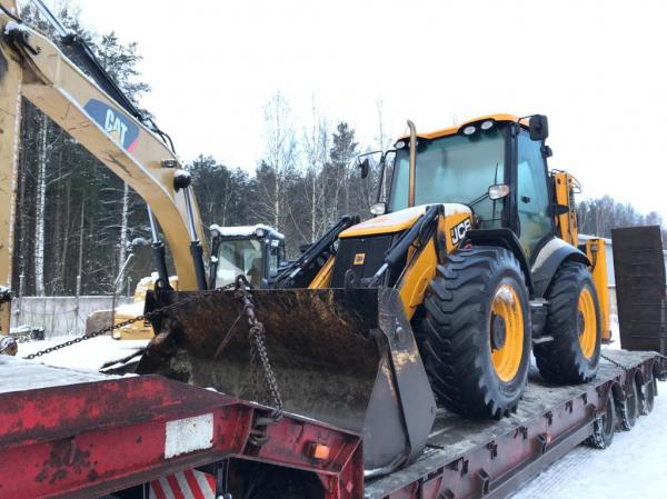 : JCB    JCB 4CX, 2013 