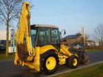 NEW HOLLAND -   New Holland LB 95 2007    4