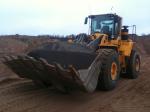    VOLVO L220F