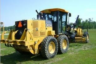 : JOHN DEERE  John Deere 672G 2005 